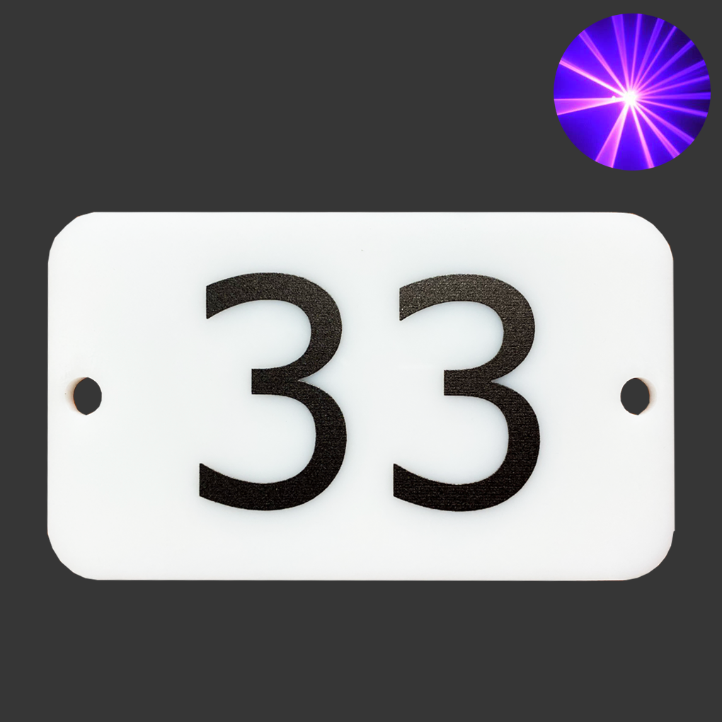Beschriftung: 1 Hausnummernschild